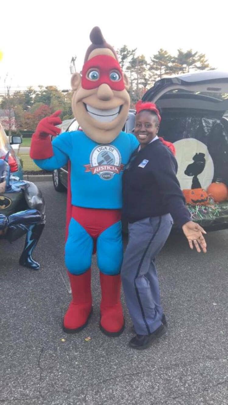 10_31_2017_trunk_or_treat_liga_man__liga_de_justicia_in_brentwood_20171104_1778213682