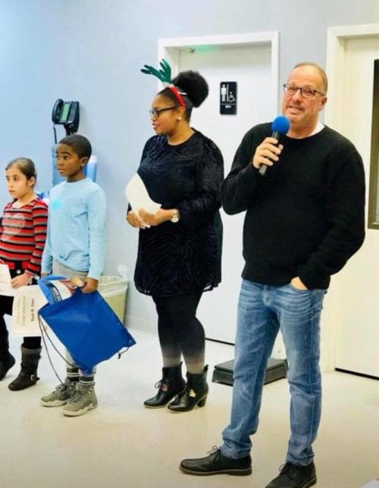 12_13_2017_ninos_de_la_escuela_primaria_participando_en_el_programa_de_lectura_de_verano_con_asambleista_jean-pierre_20171214_1890056087 12_13_2017_ninos_de_la_escuela_primaria_participando_en_el_programa_de_lectura_de_verano_con_asambleista_jean-pierre_20171214_1890056087