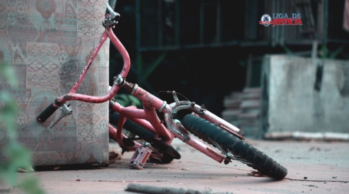 compensacion por la muerte de una nina en bicicleta Liga de Justicia obtiene compensación por la muerte de una niña en bicicleta atropellada por un automóvil en las calles de Long Island, NY.