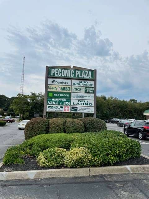 Liga de Justicia Abogados en Peconic Plaza, Riverhead NY 11901